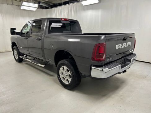 Used 2025 RAM 2500 Big Horn AWD/4WD image 7