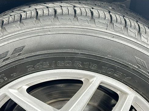 Used 2022 Ford Edge SEL image 32