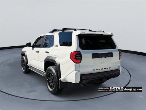 Used 2025 Toyota 4Runner TRD Off-Road Premium image 7
