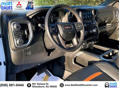 Used 2022 GMC Sierra 1500 AT4 w/ AT4 Premium Package image 15
