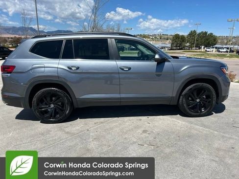 Used 2022 Volkswagen Atlas SE AWD/4WD image 11