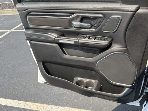 Used 2023 RAM 1500 Laramie AWD/4WD image 14