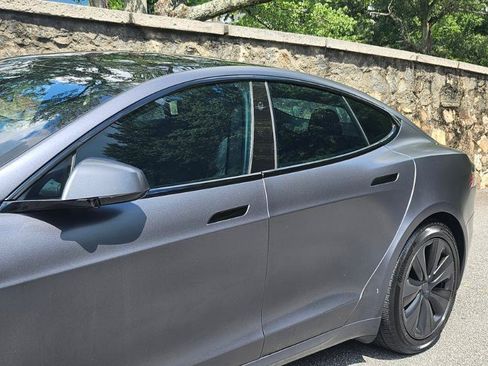 Used 2022 Tesla Model S AWD/4WD image 18