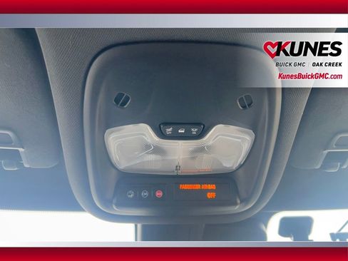 Used 2021 Chevrolet TrailBlazer ACTIV w/ Convenience Package image 24