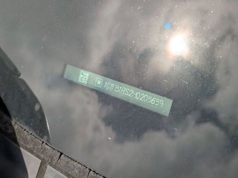 Used 2017 Chevrolet Camaro LT image 6