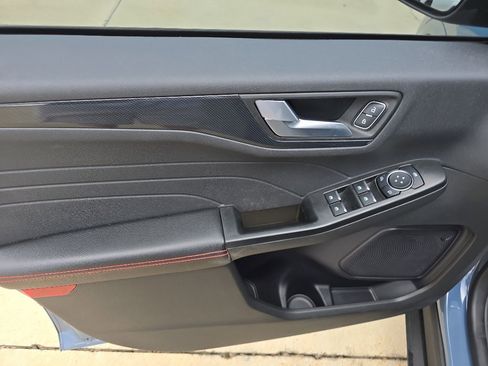 Used 2024 Ford Escape ST-Line w/ Equipment Group 301A image 18