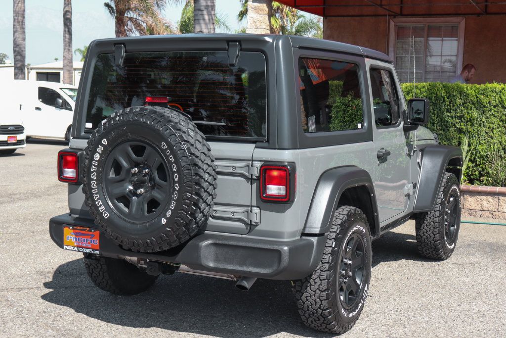 Used 2021 Jeep Wrangler Sport AWD/4WD image 9