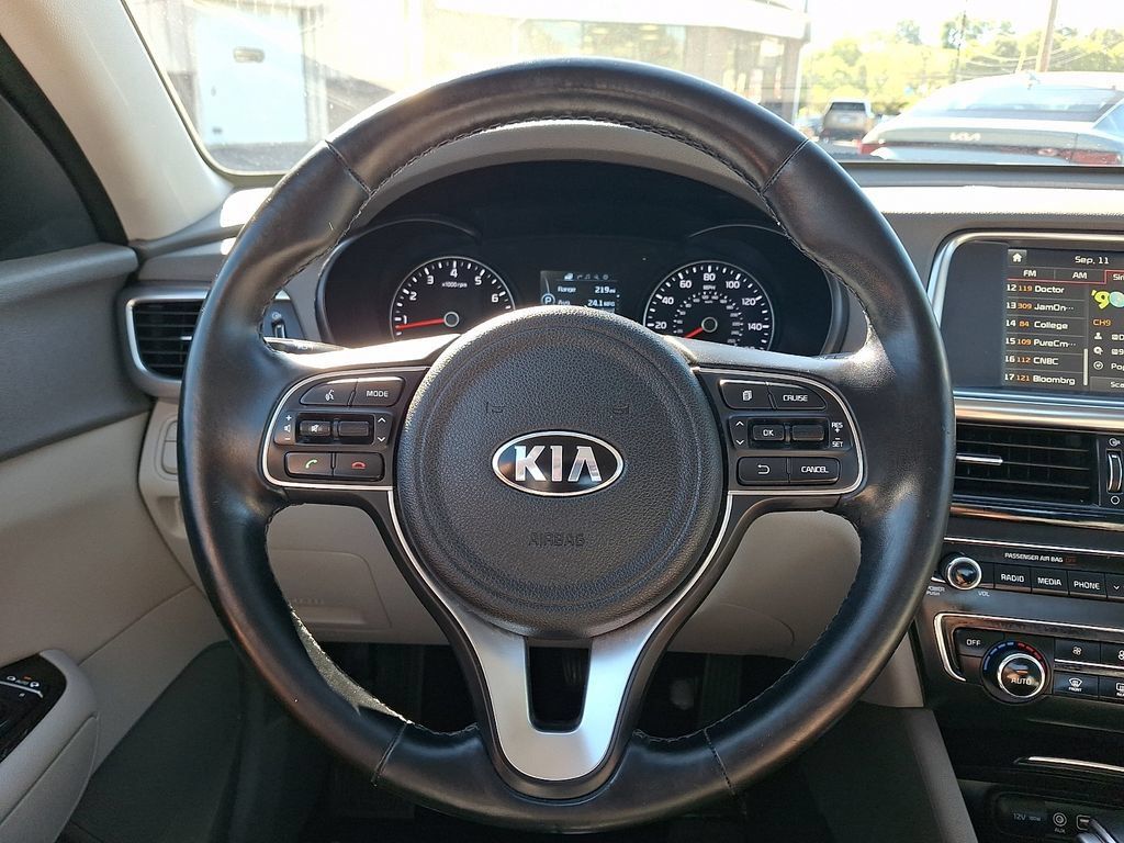 Used 2016 Kia Optima EX w/ Premium Package FWD image 21