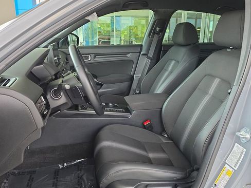 Used 2025 Honda Civic Sport image 18
