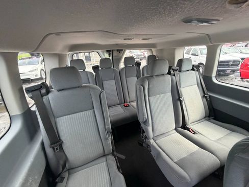 Used 2015 Ford Transit 350 XLT RWD image 21