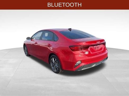 Used 2024 Kia Forte LXS w/ LXS Technology Package image 5