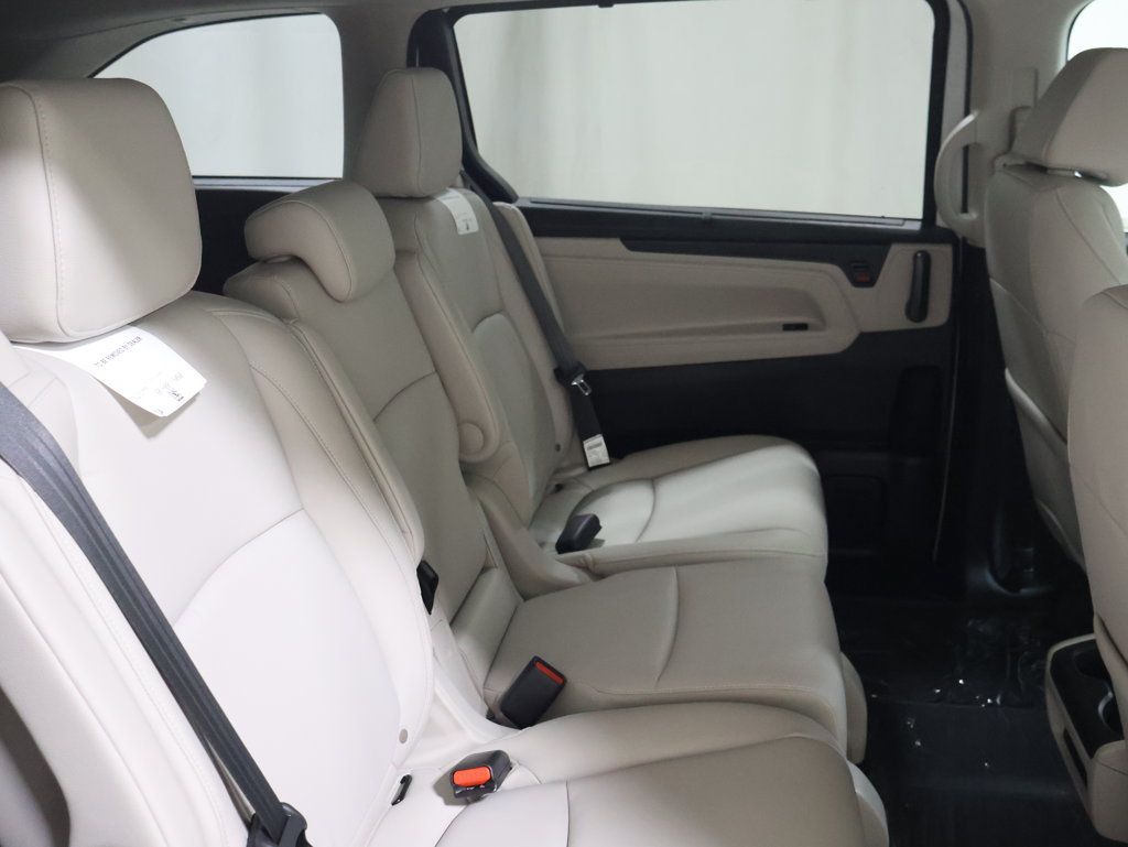 New 2027 Honda Odyssey EX-L image 15