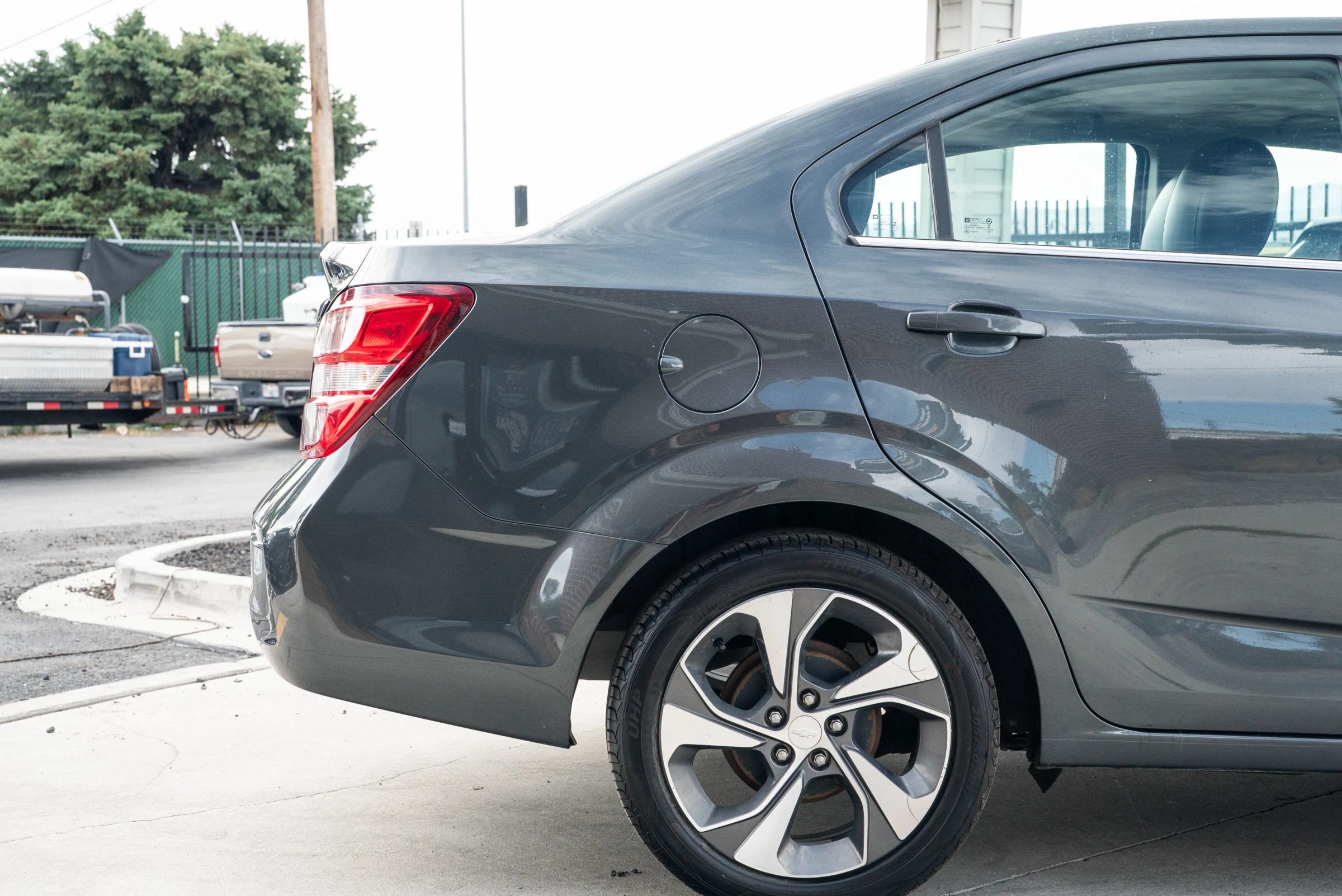 Used 2019 Chevrolet Sonic Premier FWD image 12