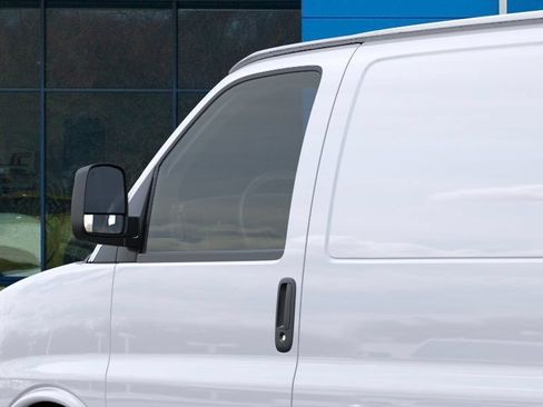 New 2026 Chevrolet Express 2500 w/ Driver Convenience Package RWD image 18