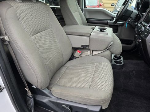 Used 2015 Ford F150 XLT w/ Equipment Group 302A Luxury AWD/4WD image 39
