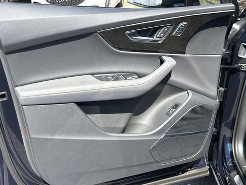 Used 2025 Audi Q7 2.0T Premium Plus image 9