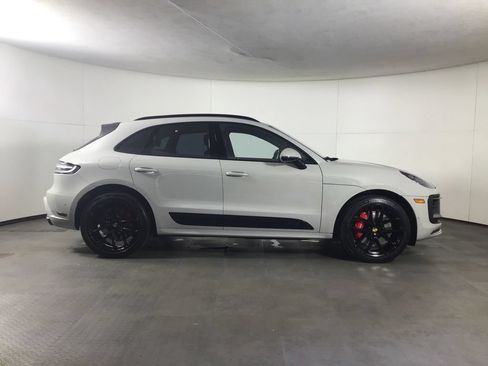 Certified 2023 Porsche Macan GTS AWD/4WD image 8