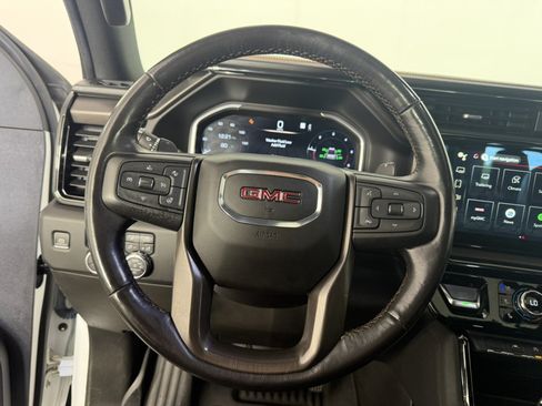 Used 2022 GMC Sierra 1500 AT4 w/ AT4 Preferred Package AWD/4WD image 21