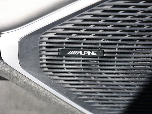 Used 2022 Jeep Wagoneer Series III w/ Convenience Group I image 39