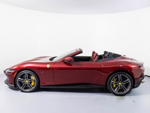 Certified 2025 Ferrari Roma Spider image 9