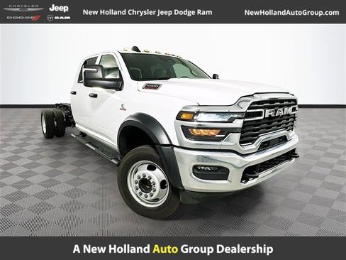 New 2026 RAM 5500 Tradesman w/ Chrome Appearance Group image 1