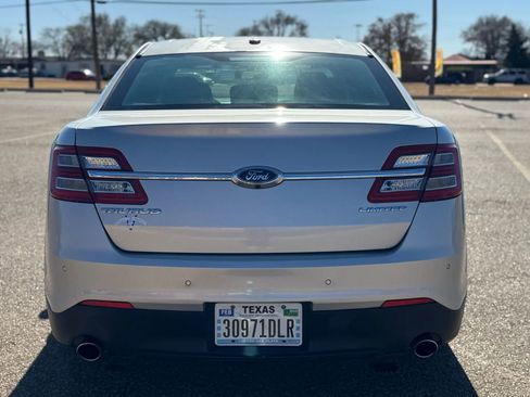 Used 2014 Ford Taurus Limited image 6