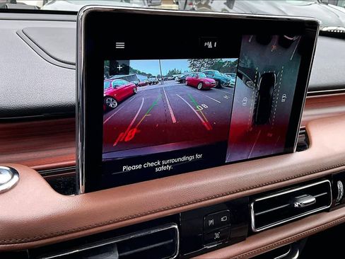 Used 2023 Lincoln Aviator Reserve w/ Equipment Group 201A image 25