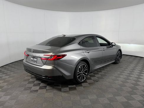 Used 2026 Toyota Camry XLE FWD image 6