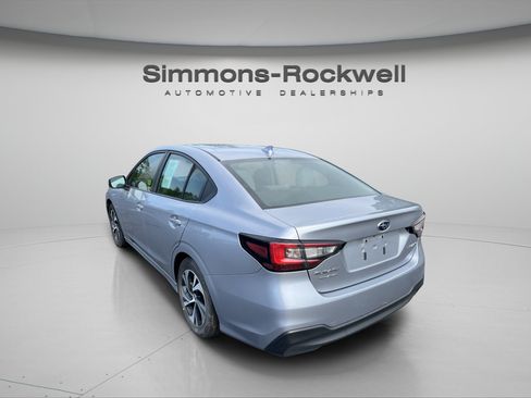 Used 2025 Subaru Legacy Premium AWD/4WD image 3