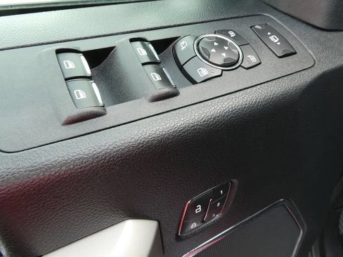Used 2019 Ford F250 Lariat w/ Lariat Ultimate Package AWD/4WD image 24