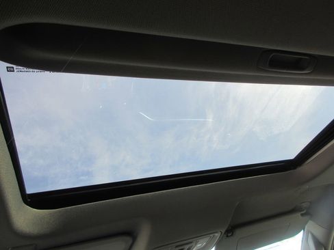 New 2026 GMC Sierra 3500 SLT w/ SLT Premium Package image 16