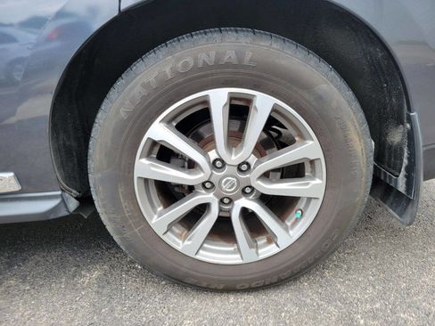 Used 2014 Nissan Pathfinder SL w/ SL Premium Package image 18