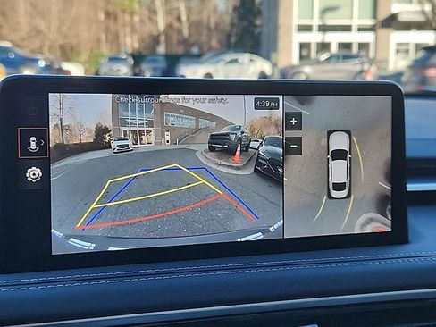 Used 2024 Genesis G70 3.3T Advanced w/ Sport Prestige Package image 16