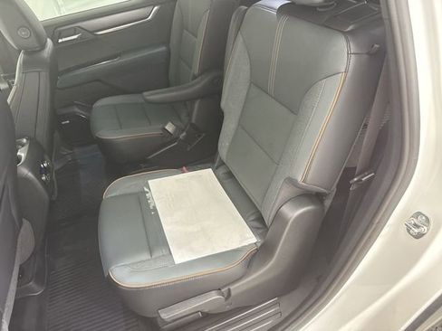 New 2026 GMC Acadia AT4 w/ LPO, Floor Liner Package AWD/4WD image 26