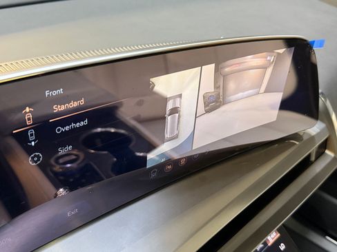 New 2026 Cadillac Vistiq Luxury image 33