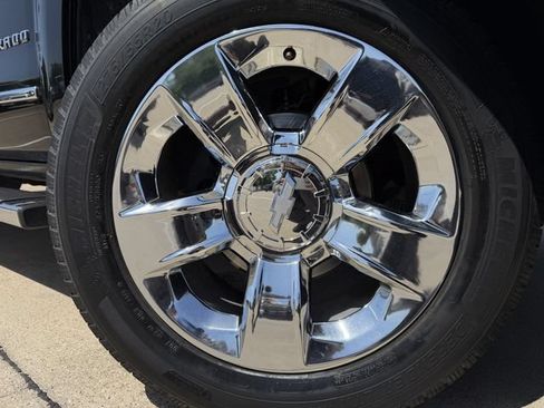 Used 2016 Chevrolet Silverado 1500 LTZ w/ Sport Package RWD image 9