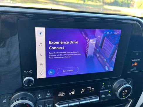 Used 2024 Toyota Highlander XLE image 23