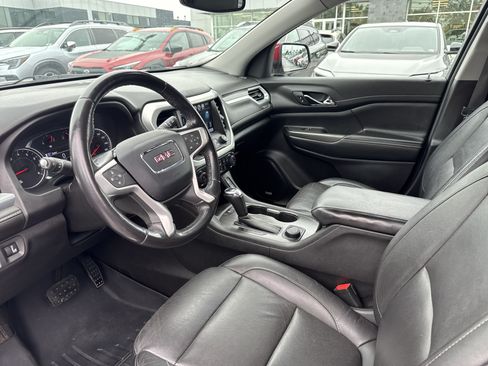 Used 2019 GMC Acadia SLT AWD/4WD image 4