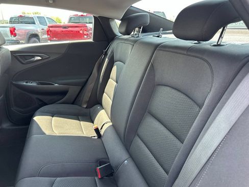 Used 2023 Chevrolet Malibu LS FWD image 35