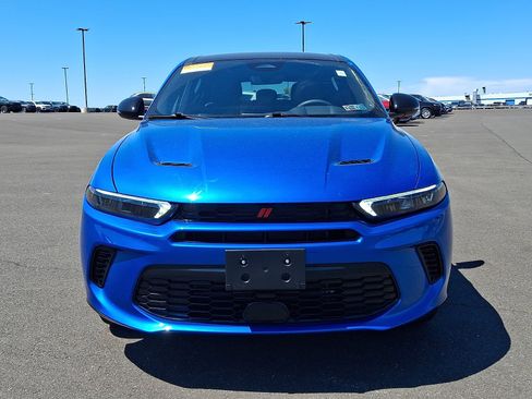 Certified 2024 Dodge Hornet R/T Plus w/ R/T Blacktop Package AWD/4WD image 2