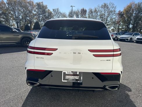 New 2026 Genesis GV70 3.5T Sport Prestige image 8