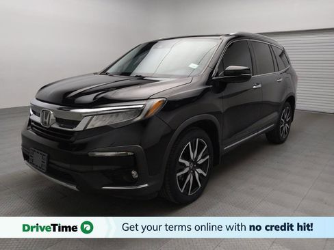 Used 2019 Honda Pilot Touring image 1