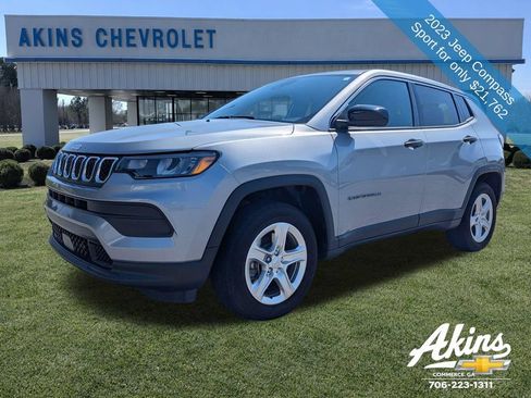 Used 2023 Jeep Compass Sport AWD/4WD image 7