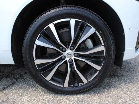 Certified 2023 Volvo XC60 T8 Plus w/ Climate Package AWD/4WD image 12