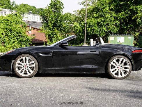 Used 2015 Jaguar F-TYPE S RWD image 3