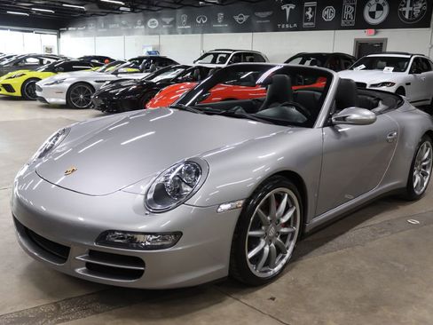 Used 2006 Porsche 911 Carrera 4S image 2