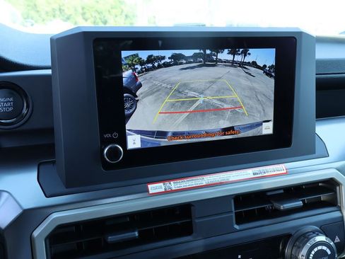 New 2025 Toyota Tacoma SR5 w/ Blackout Package (GST) image 4