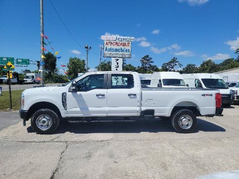Used 2024 Ford F250 XL AWD/4WD image 4