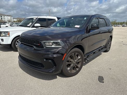 Used 2023 Dodge Durango GT w/ Blacktop Package image 3