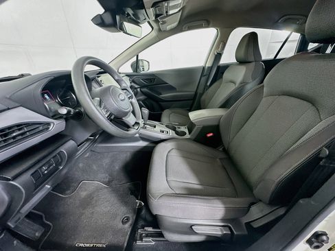 Used 2024 Subaru Crosstrek 2.0i Premium w/ Crosstrek Mirror Package AWD/4WD image 13